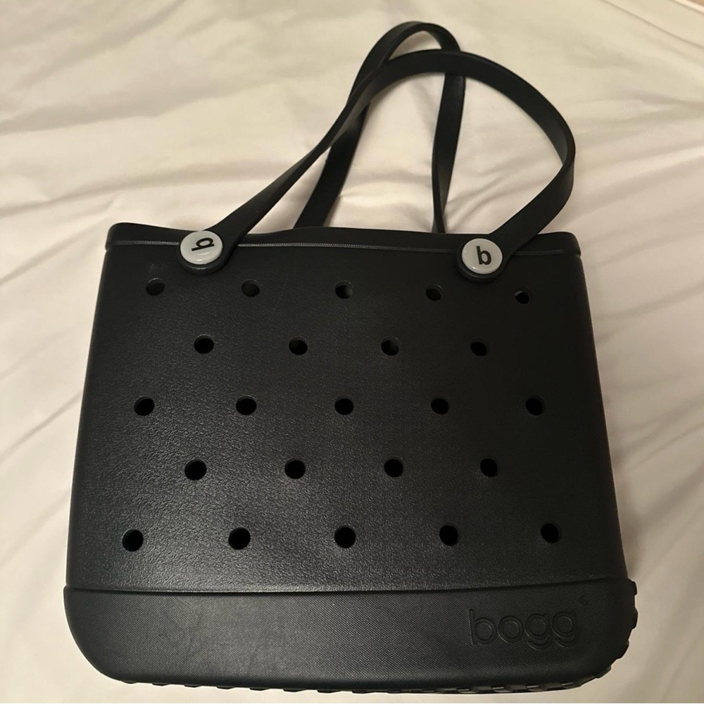 Bogg baby tote in black.